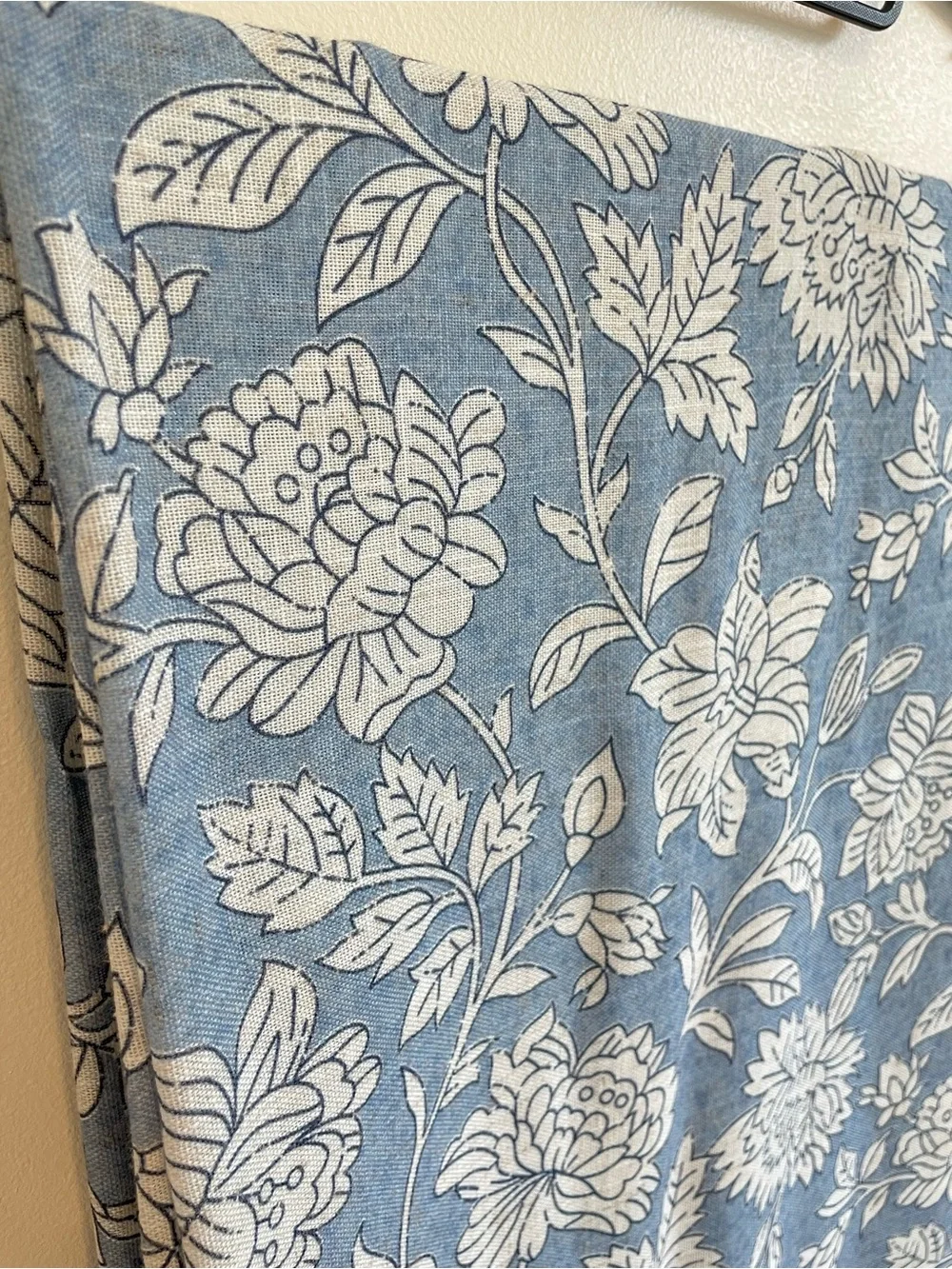 Floral linen texture vintage retro shower curtain 72x72 Lush Decor machine wash
